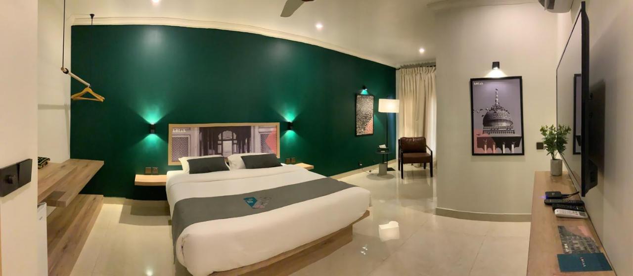 Lokal Rooms X Gulberg Λαχόρη Εξωτερικό φωτογραφία