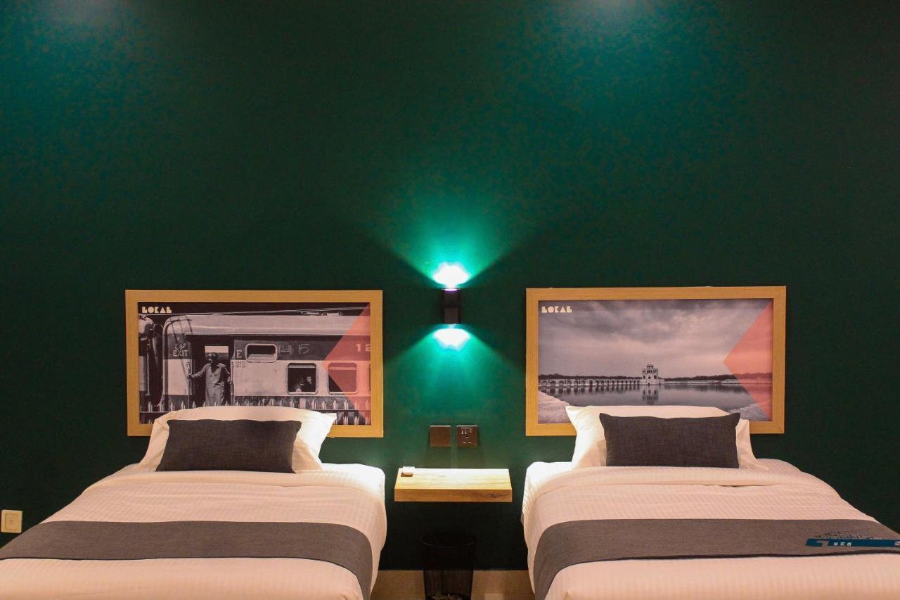 Lokal Rooms X Gulberg Λαχόρη Εξωτερικό φωτογραφία